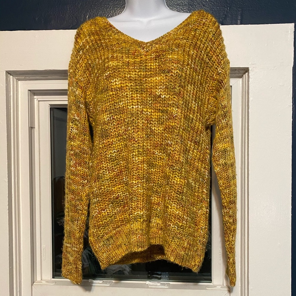 Knit sweater